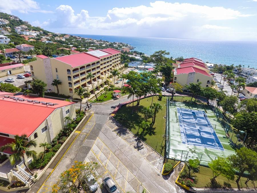 The At 5* Simpson Bay