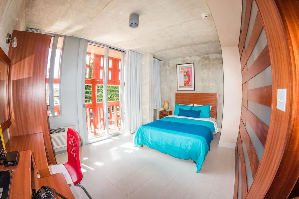 Dream Inn Pr Hotel 3*