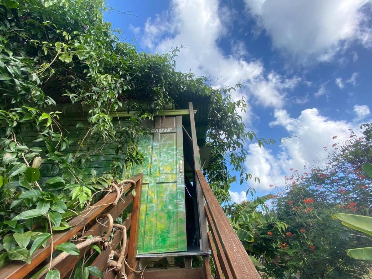 Titanse, La Dans L Arbre Holiday home *