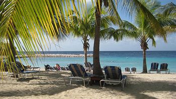 Blue Bay Lodges Hotel