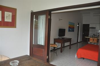 Blue Bay Lodges