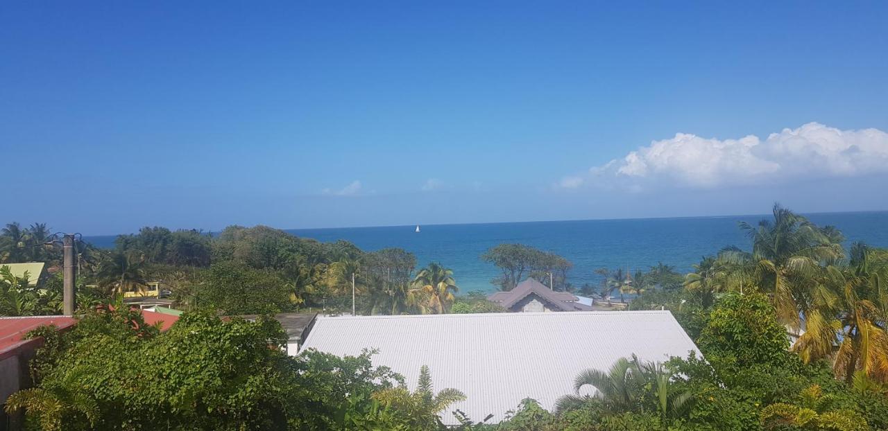 Casa de férias L'alizee & Jacuzzi Privatif De Gamme *