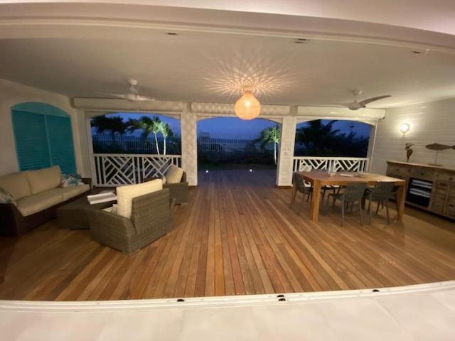 Princess Mahault - Beachfront - - Luxury Apartment *