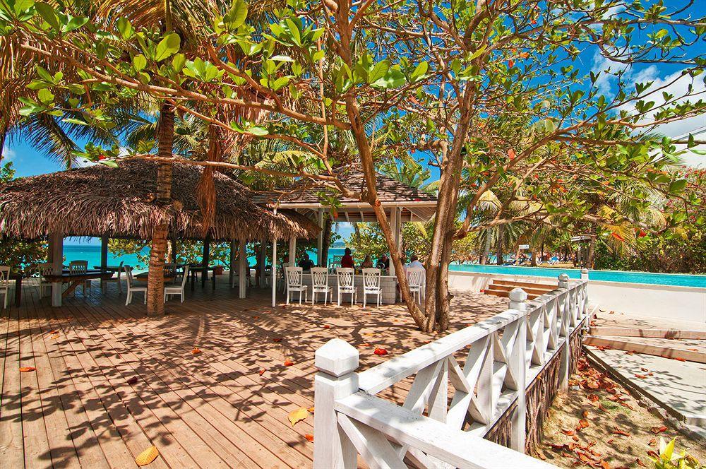 Coconut Club Hotel