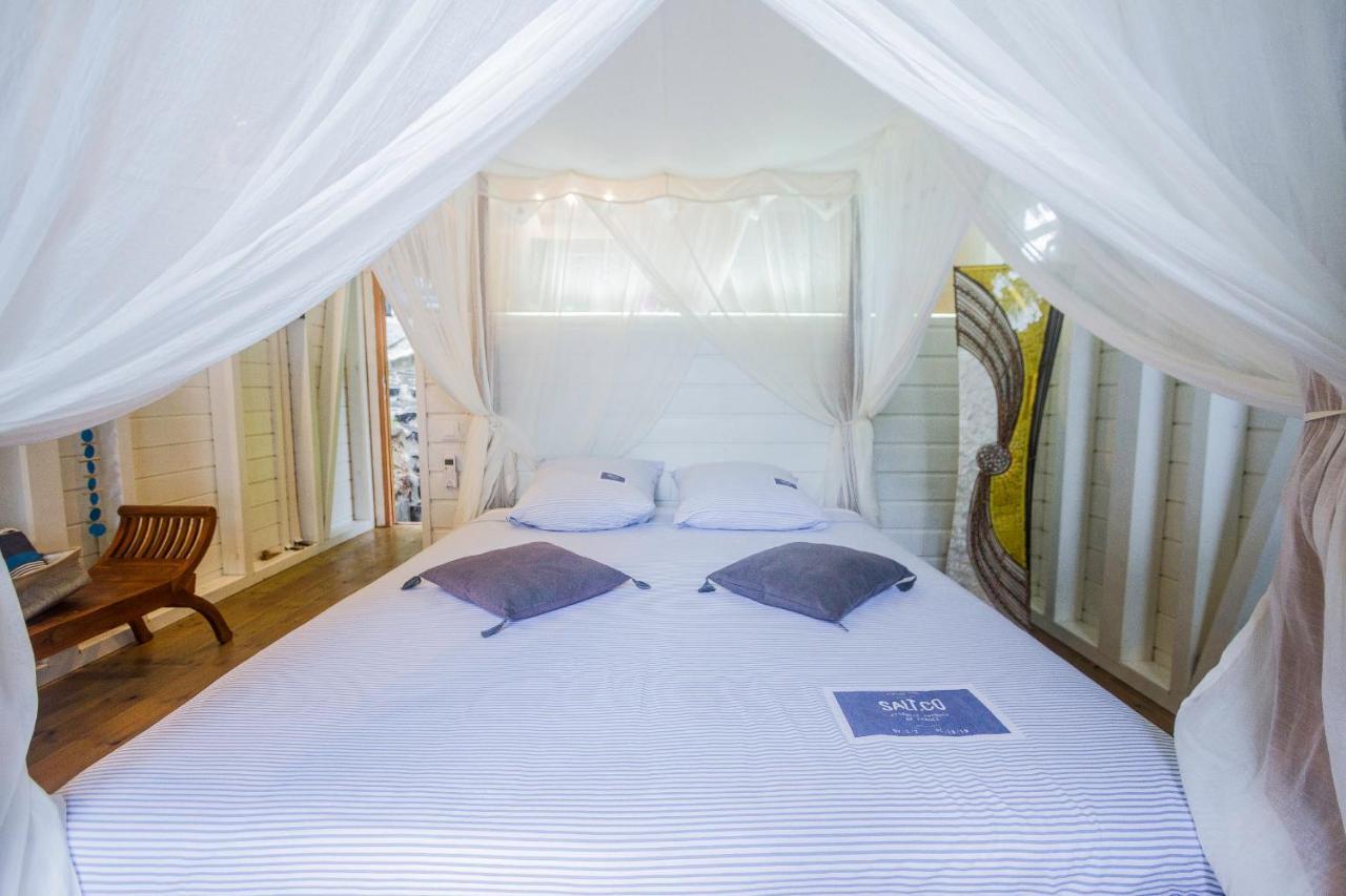 Carre Royal Bed & Breakfast Deshaies