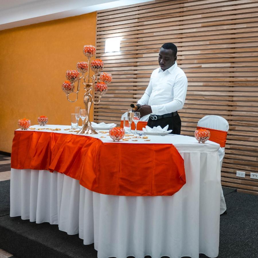 Luxury tent Le Plaza Port-au-Prince