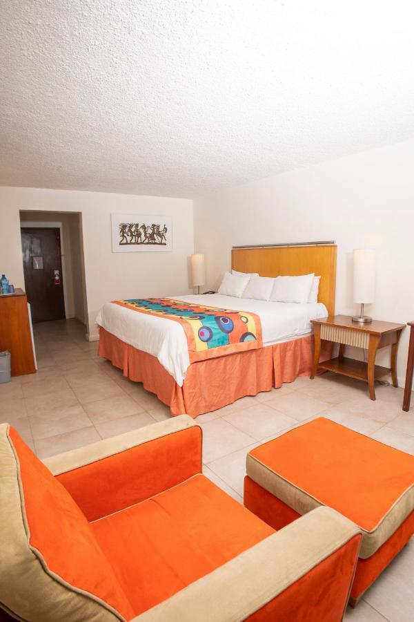 Le Plaza Luxury tent 3*