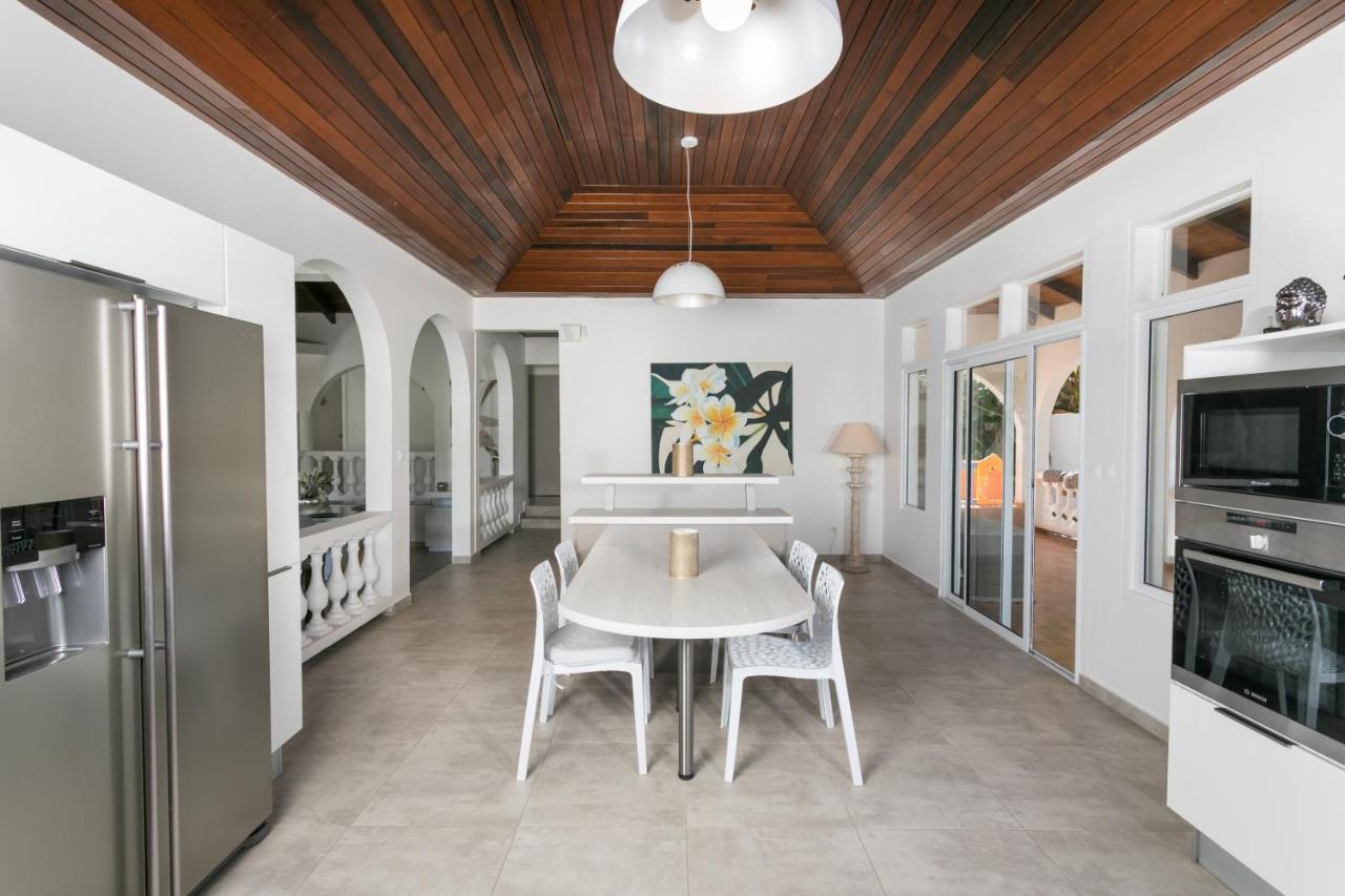 Villa St Martin Orient Bay