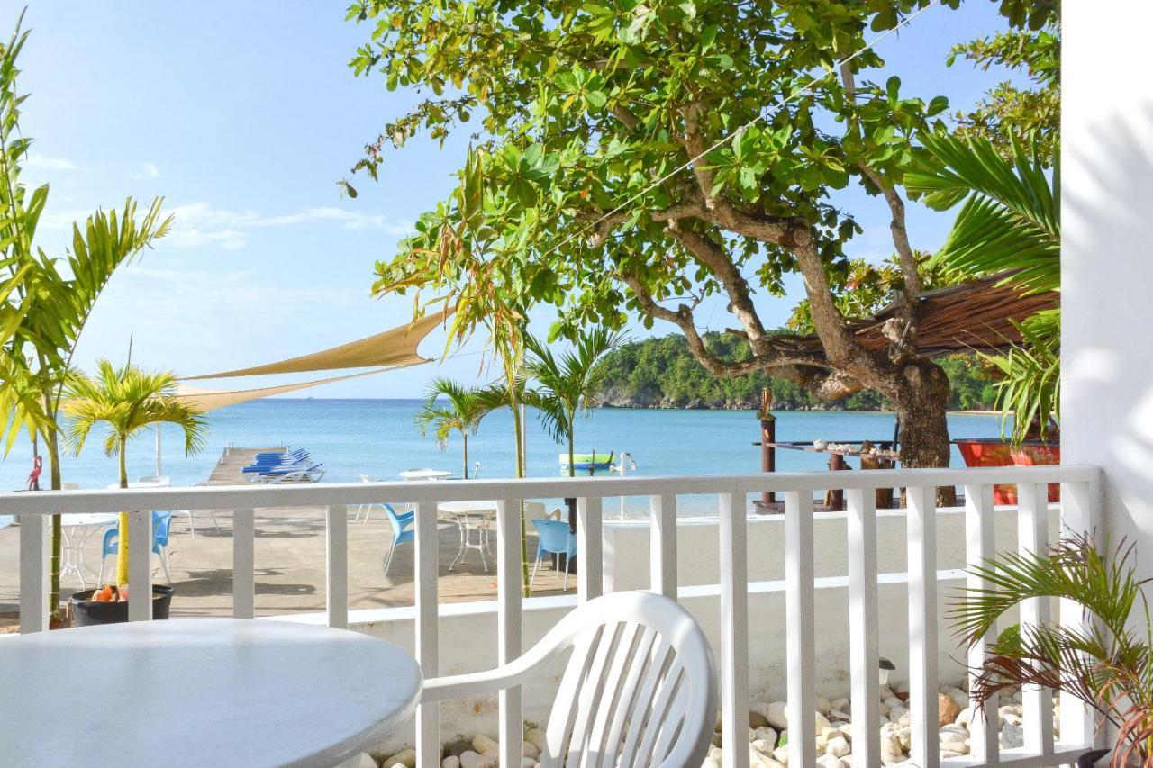 Kaz Kreol Ocho Rios