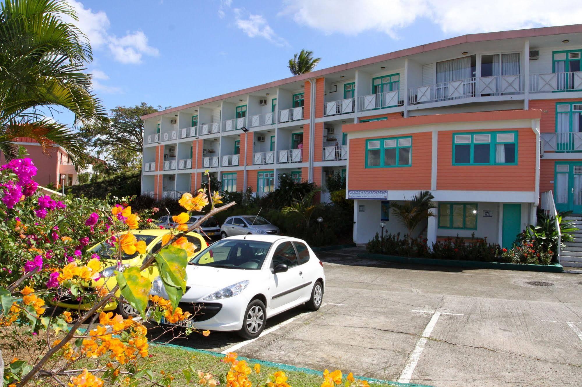 Hotel De La Baie - Anse Mitan 2*
