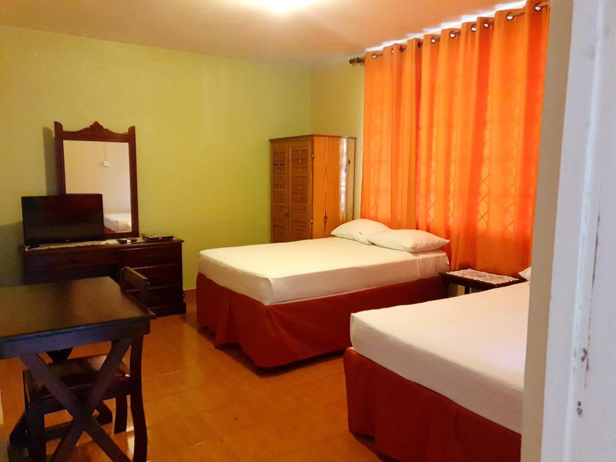Guest house Palm Bay & Restaurant