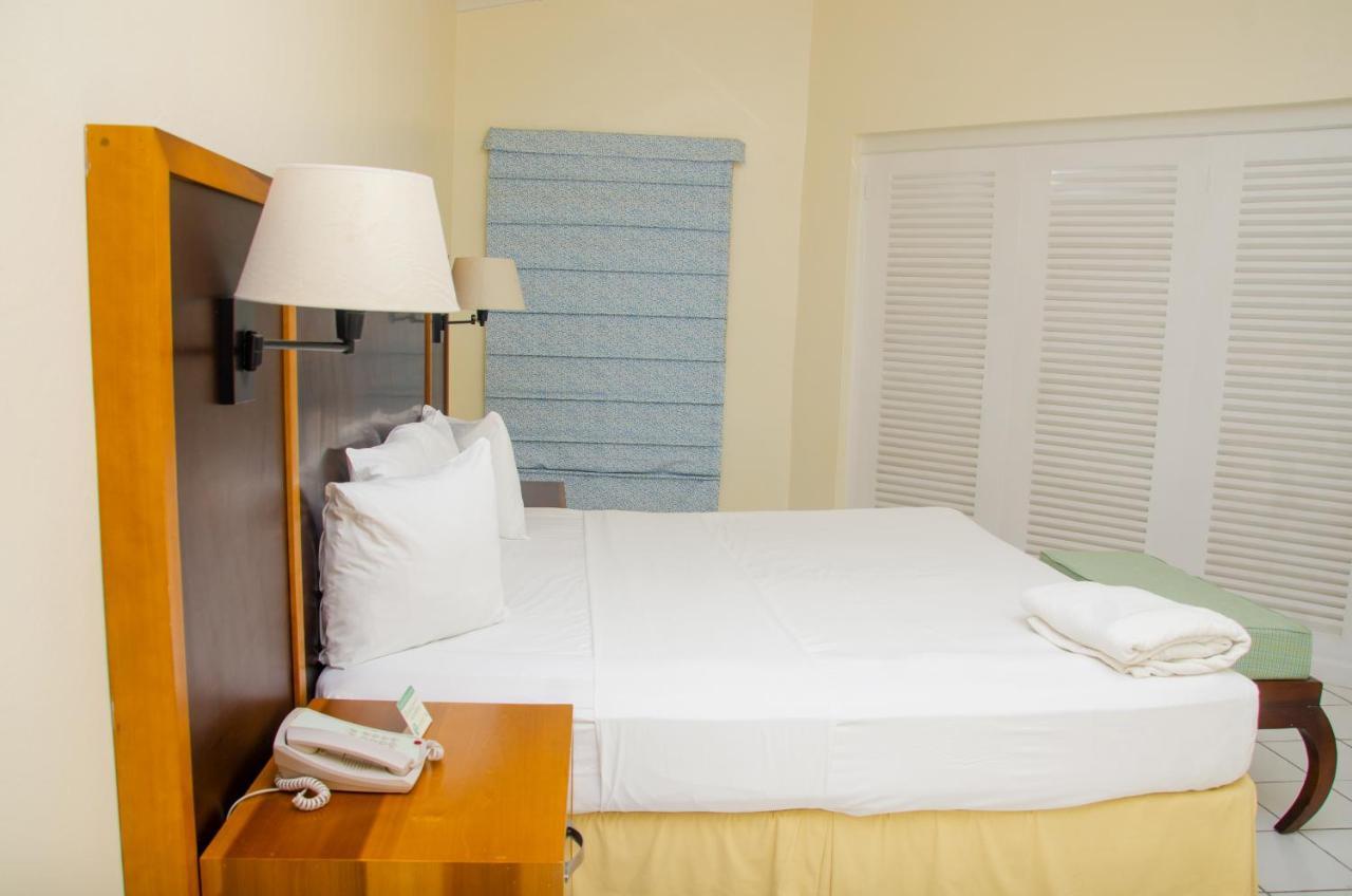 Infinity On The 3* Christ Church
