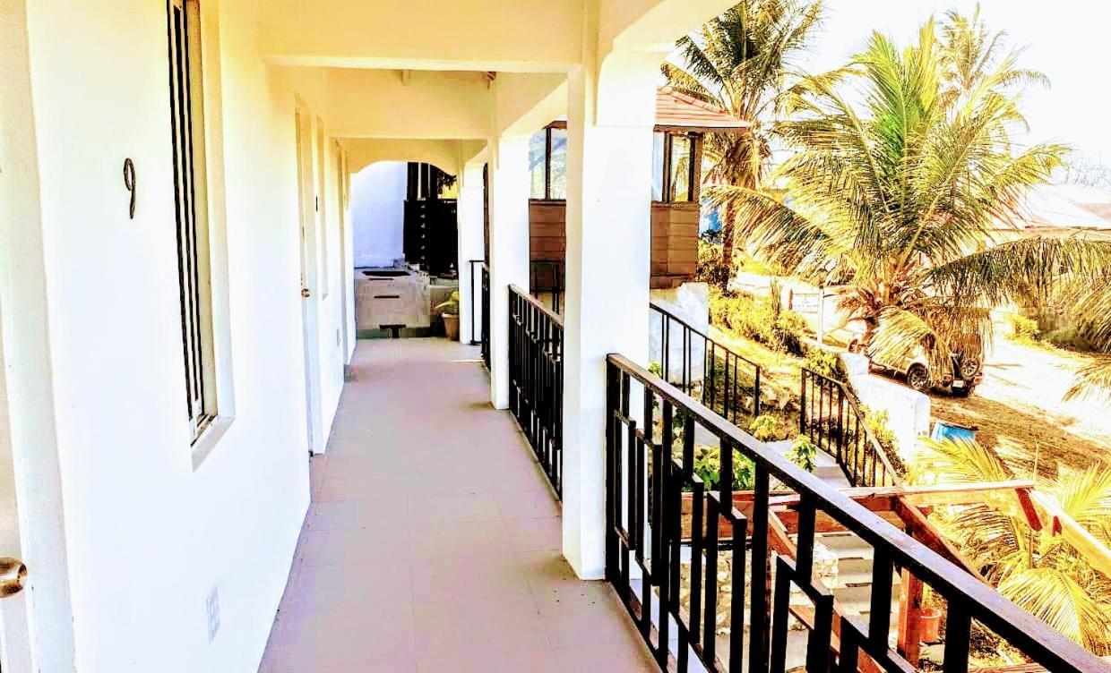 Hotel Ellen Bay 3*