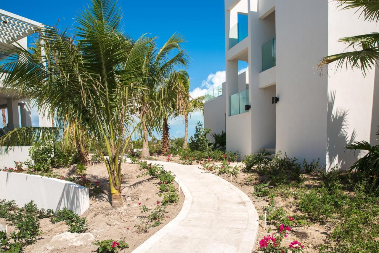 Resort H2o Lifestyle *