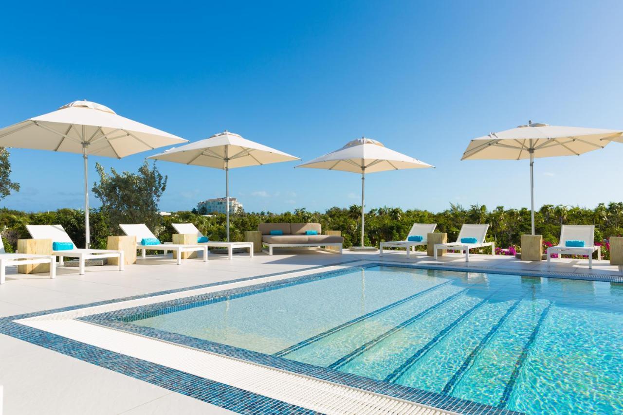 Resort H2o Lifestyle *