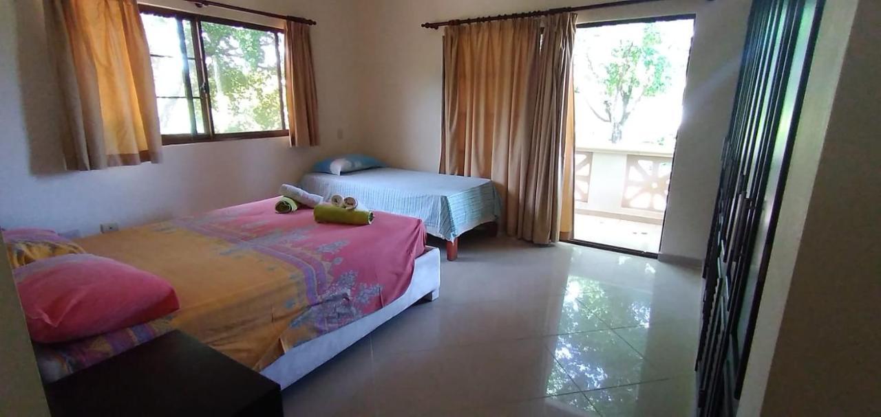 Pavillion Bed & Breakfast 2*