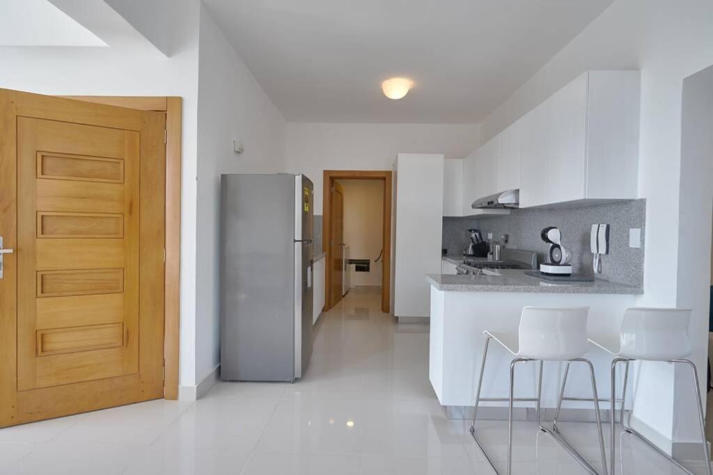 Escape Apartments, Balcony, Pool & Gym In La Julia Apartamento Santo Domingo