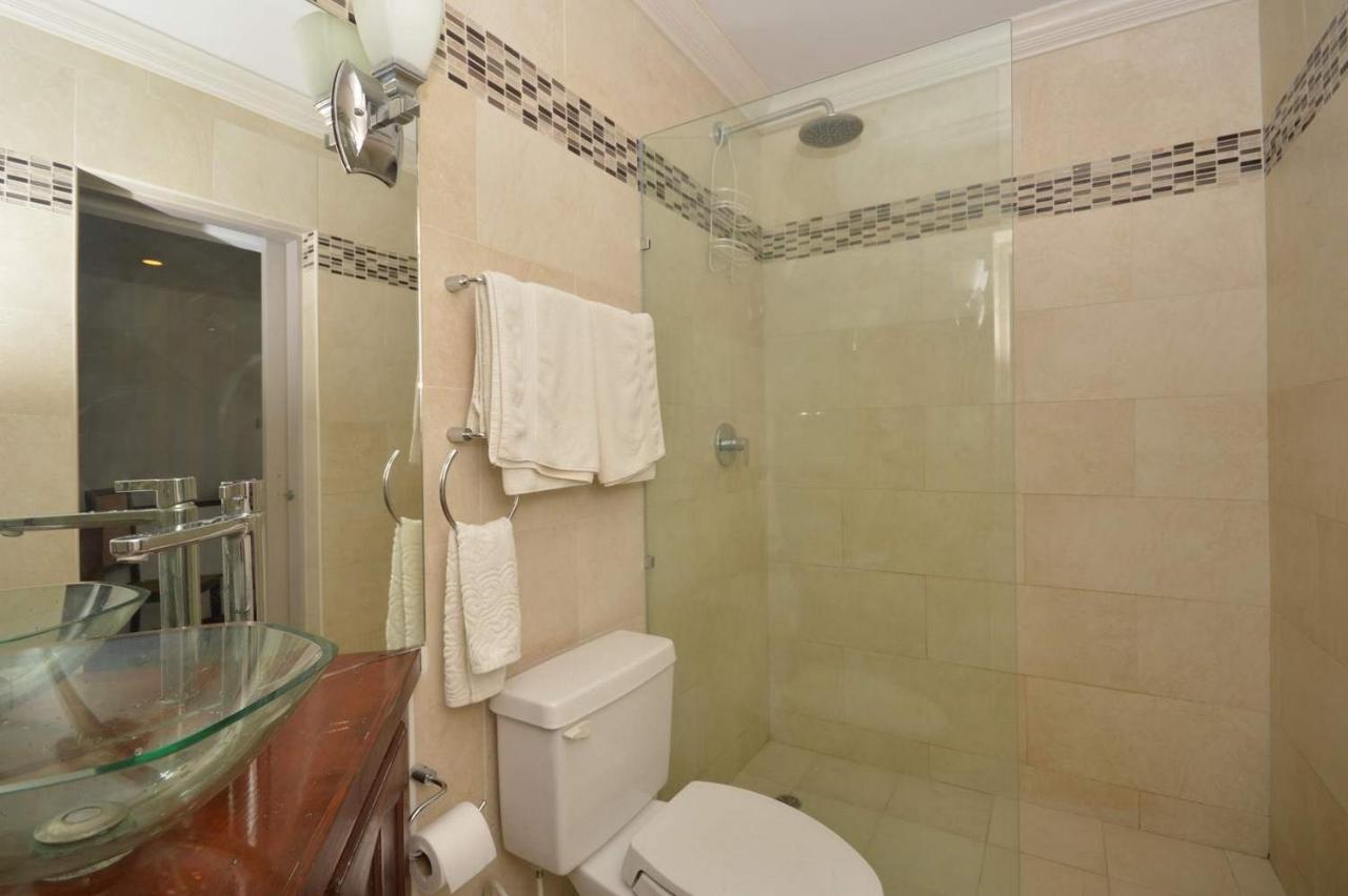 White Sands G4 By Barbados Sotheby's International Realty Apartment *