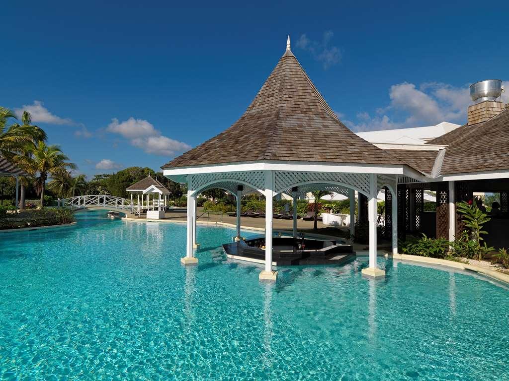 Melia Braco Village
