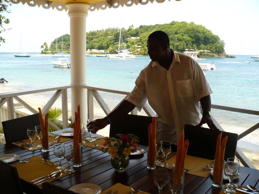 Paradise 2* Kingstown