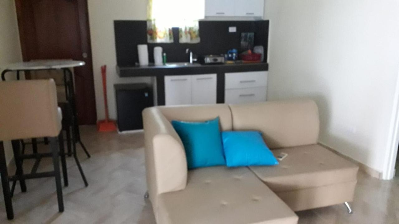 Curasita Colour Appartments & - Adres Kaya Sucre Nst 282 Willemstad
