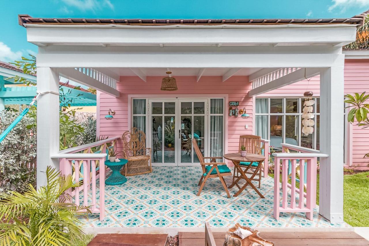 Boardwalk Boutique Aruba - Adults Only