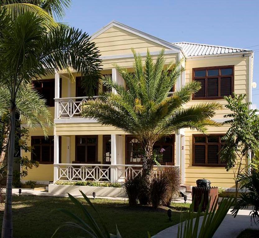 Buccaneer Club Aparthotel