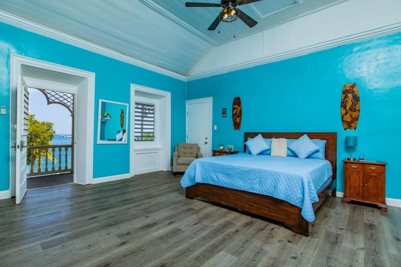 Victoria House * Frederiksted