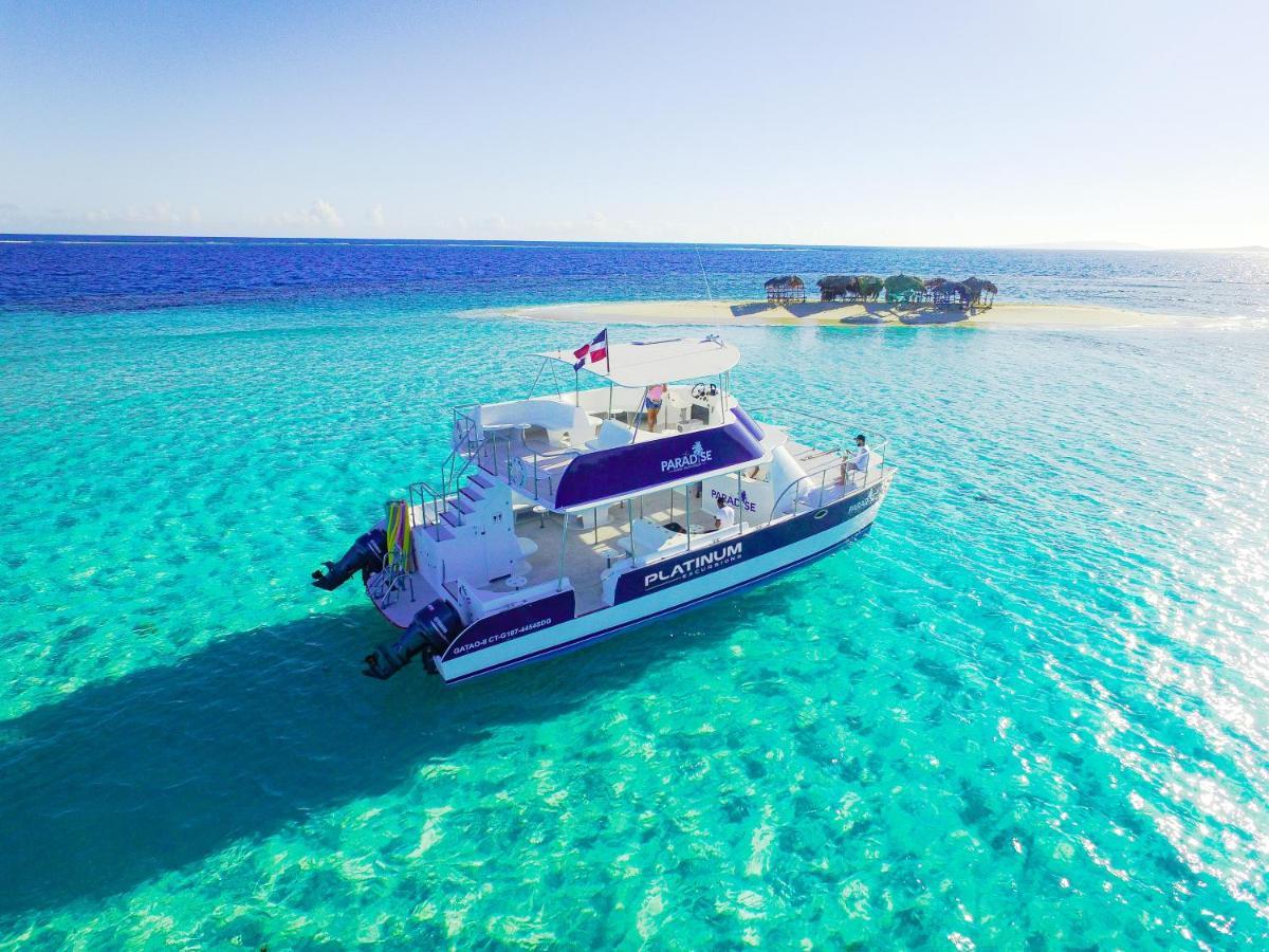 Paradise Island 3*