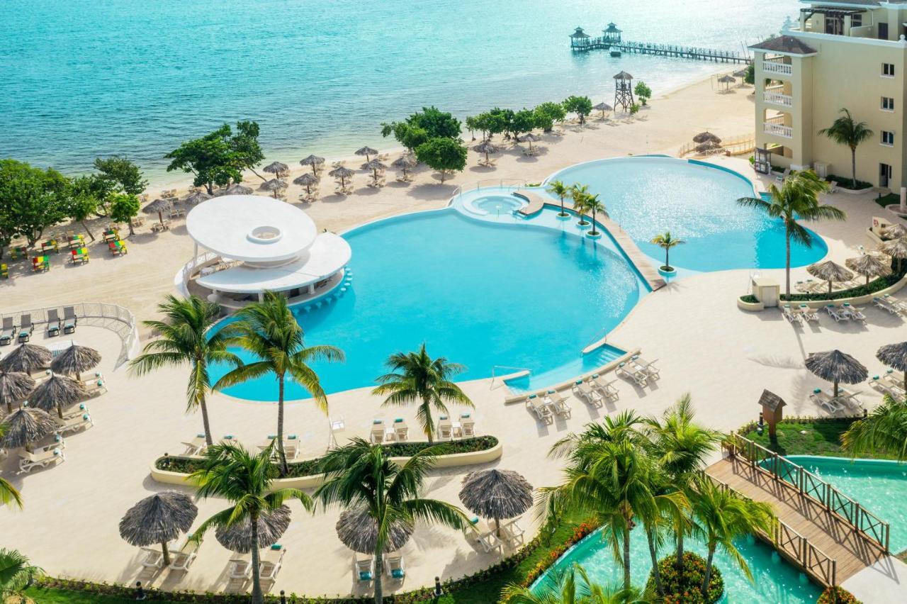 Iberostar Waves Rose Hall Montego Bay