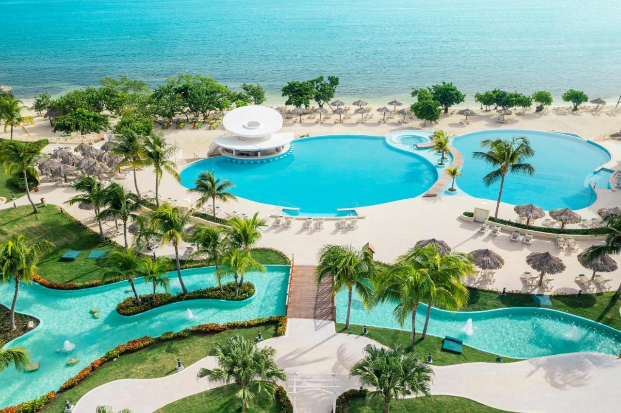 Iberostar Waves Rose Hall Resort 5*
