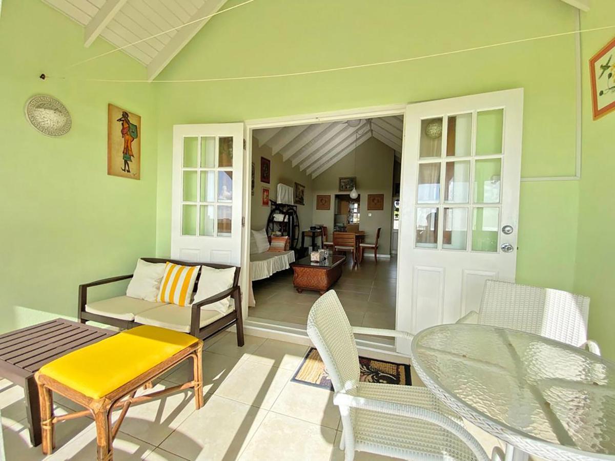 The Gem Is Located A Few Minutes Walk To The Gorgeous Bottom Bay * Saint Philip