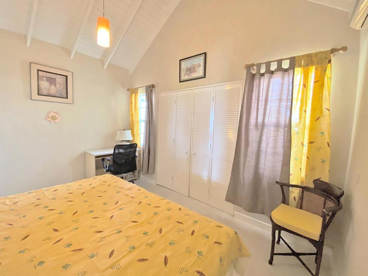 The Gem Is Located A Few Minutes Walk To The Gorgeous Bottom Bay Holiday home