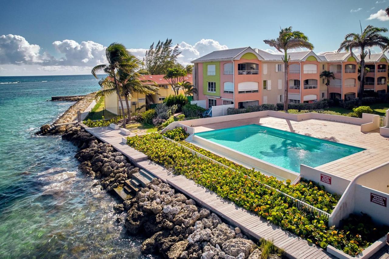 Eden Blue Et Piscine Holiday home