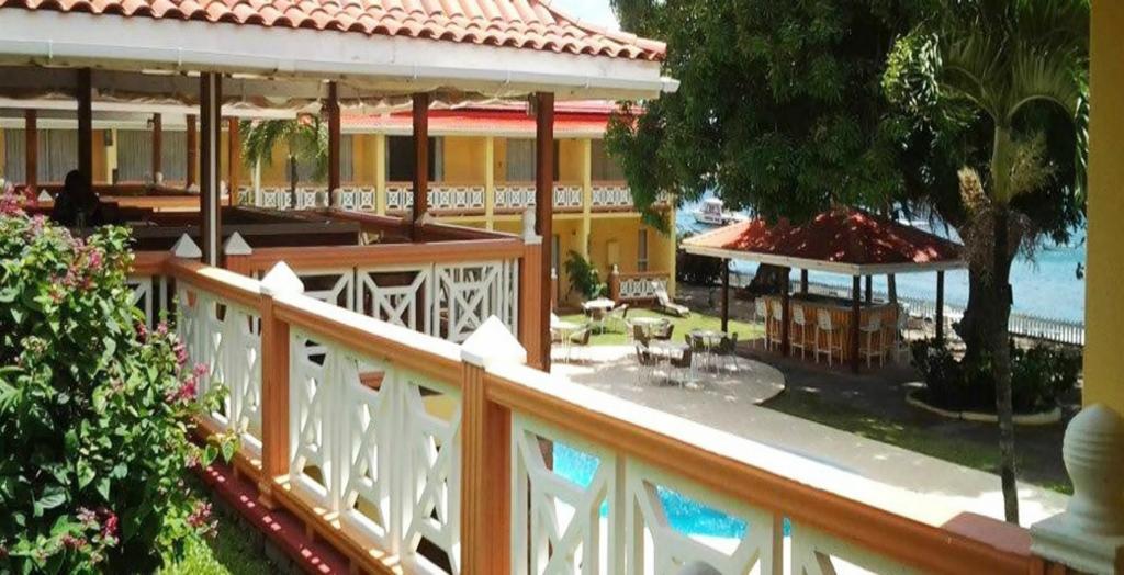 Hotel Sunset Shores Kingstown