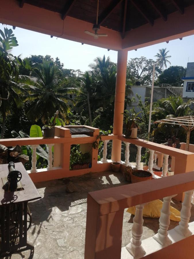Colinas De Apartment *
