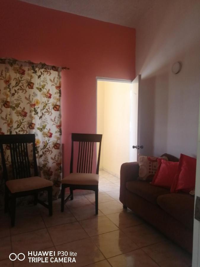 Colinas De Apartment *