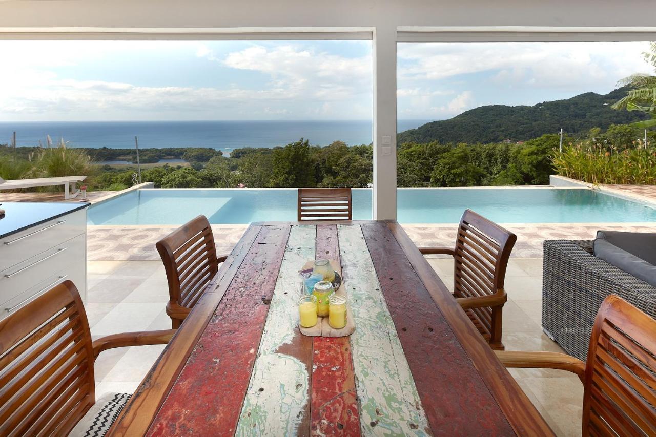 Villa Savane Paille Deshaies