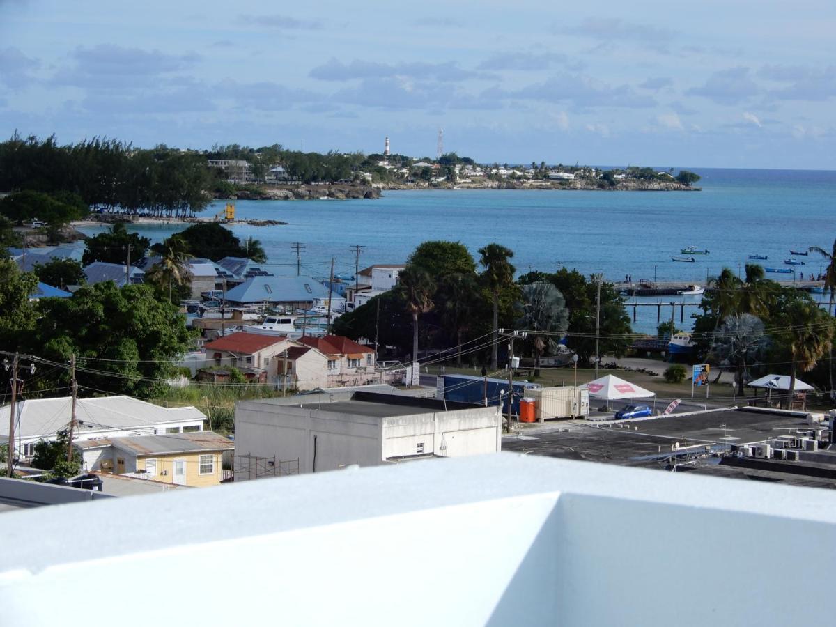Oistins Bayview Apartment *