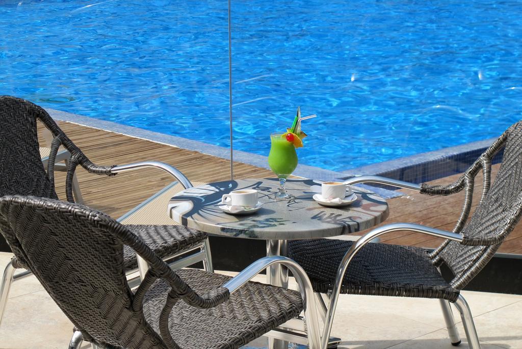 Hotel Fleur D'epee 3*