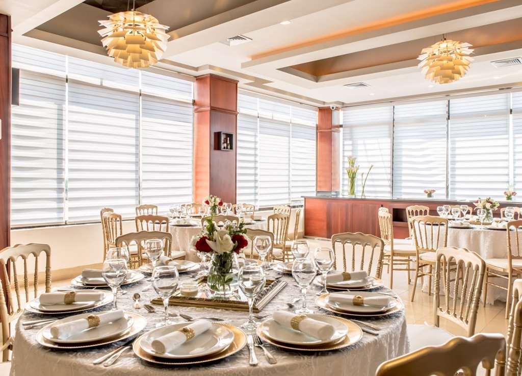 Hodelpa Centro Plaza Hotel 3*