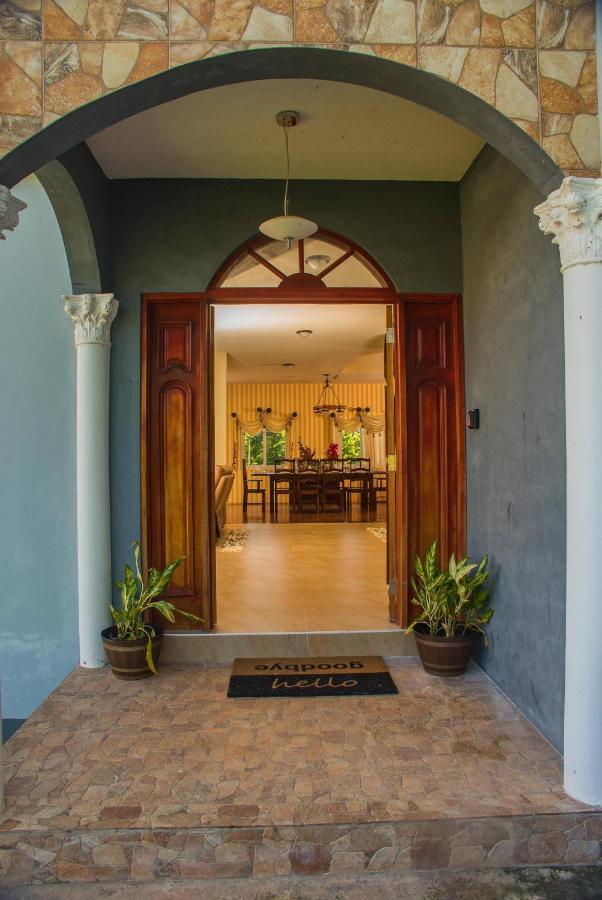 Runaway To Tranquility, Overlooking The Bay Holiday home *