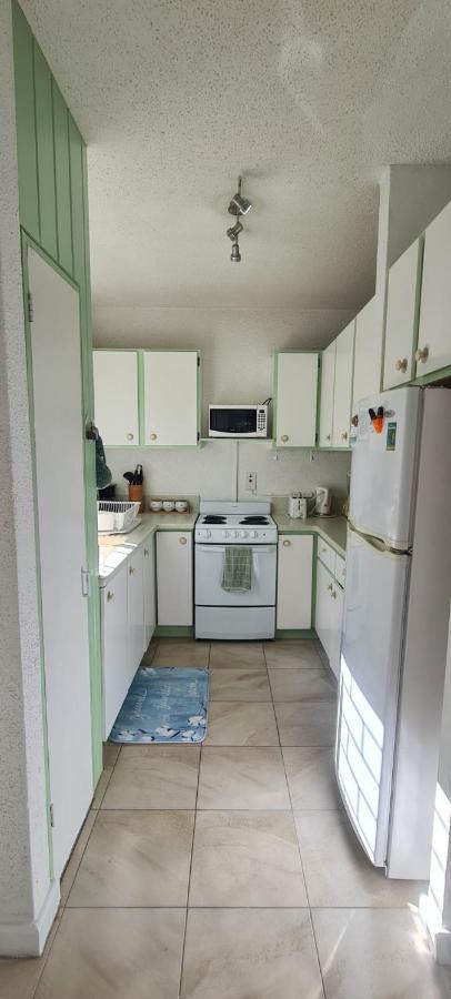 213 Golden Grove, Rockley Apartment