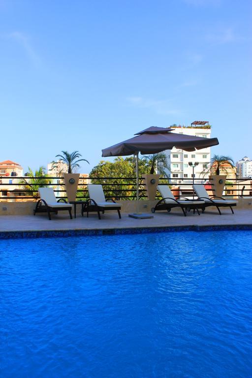 Hotel Ramada By Wyndham Princess 3*