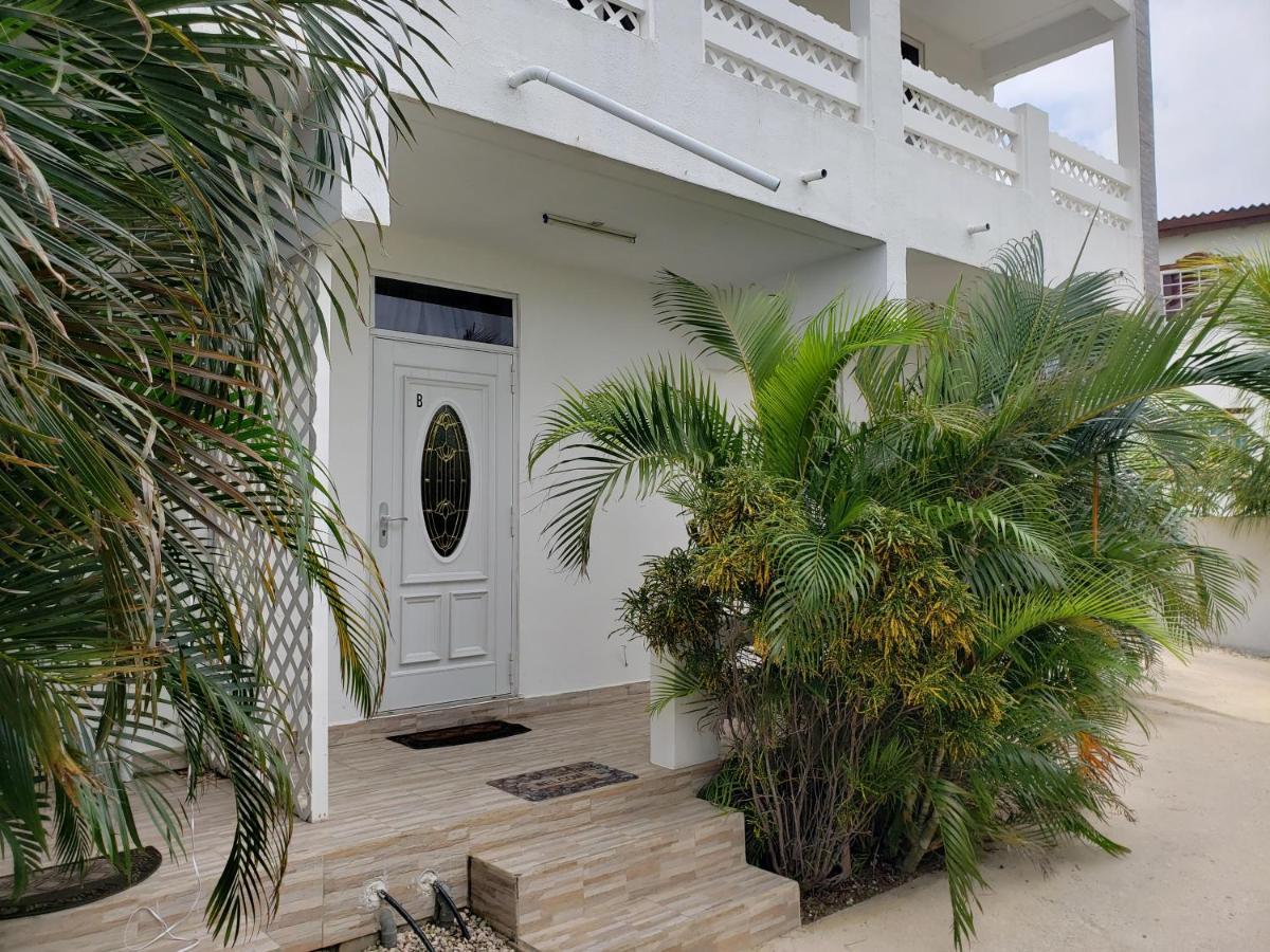 Grand Sun Valley Residences Apartment Willemstad