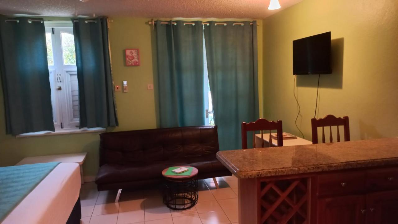 9 Ocho Rios