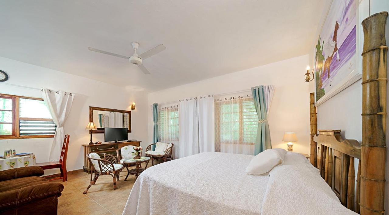 Beach House Condos,
