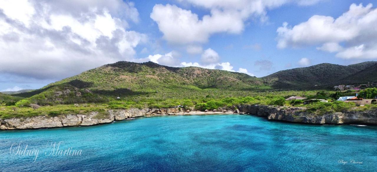 Turquoise Willemstad