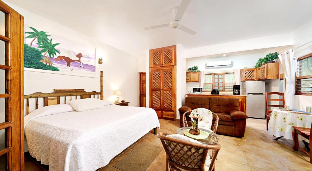 Beach House Condos, Hotel 3*