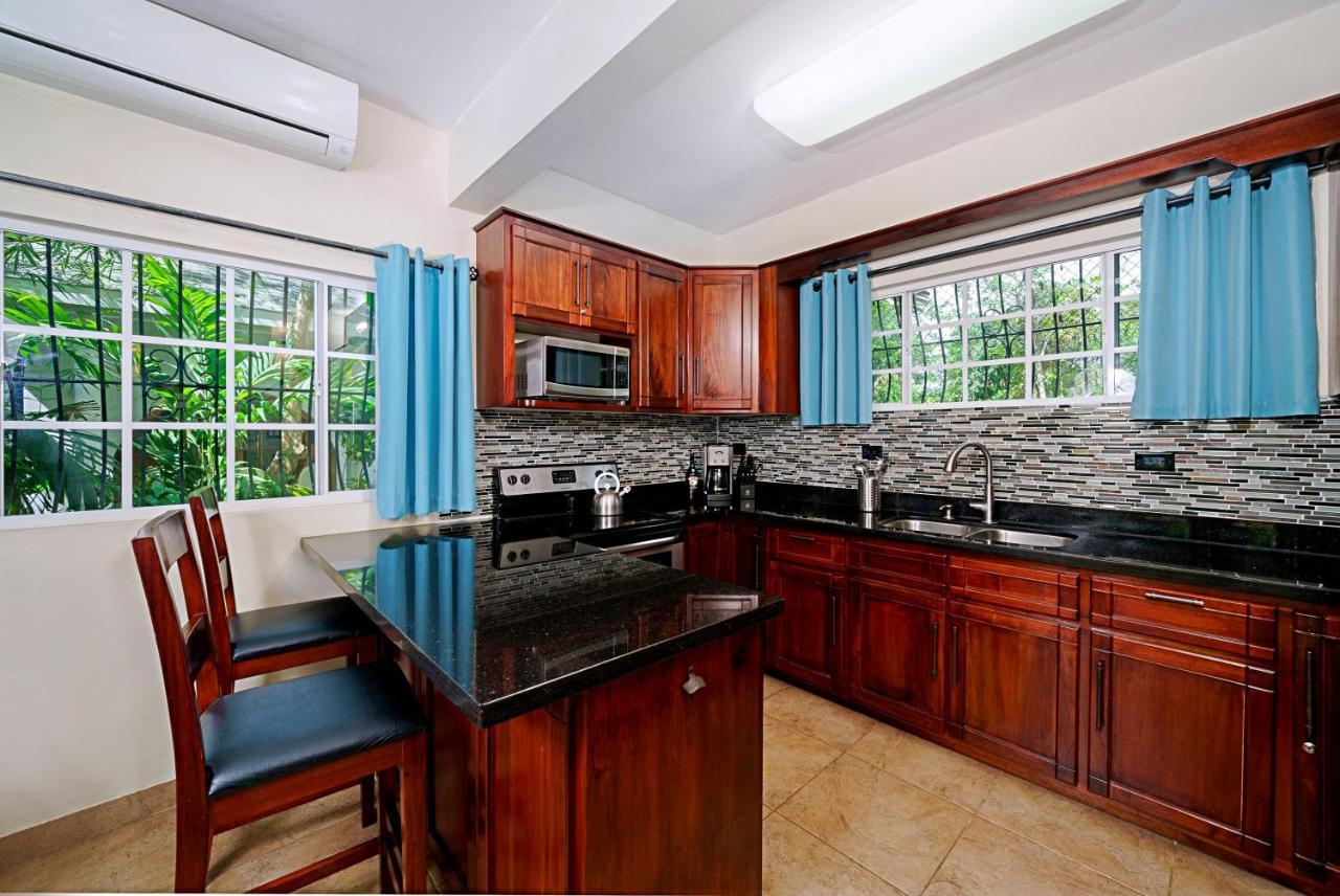 Beach House Condos,